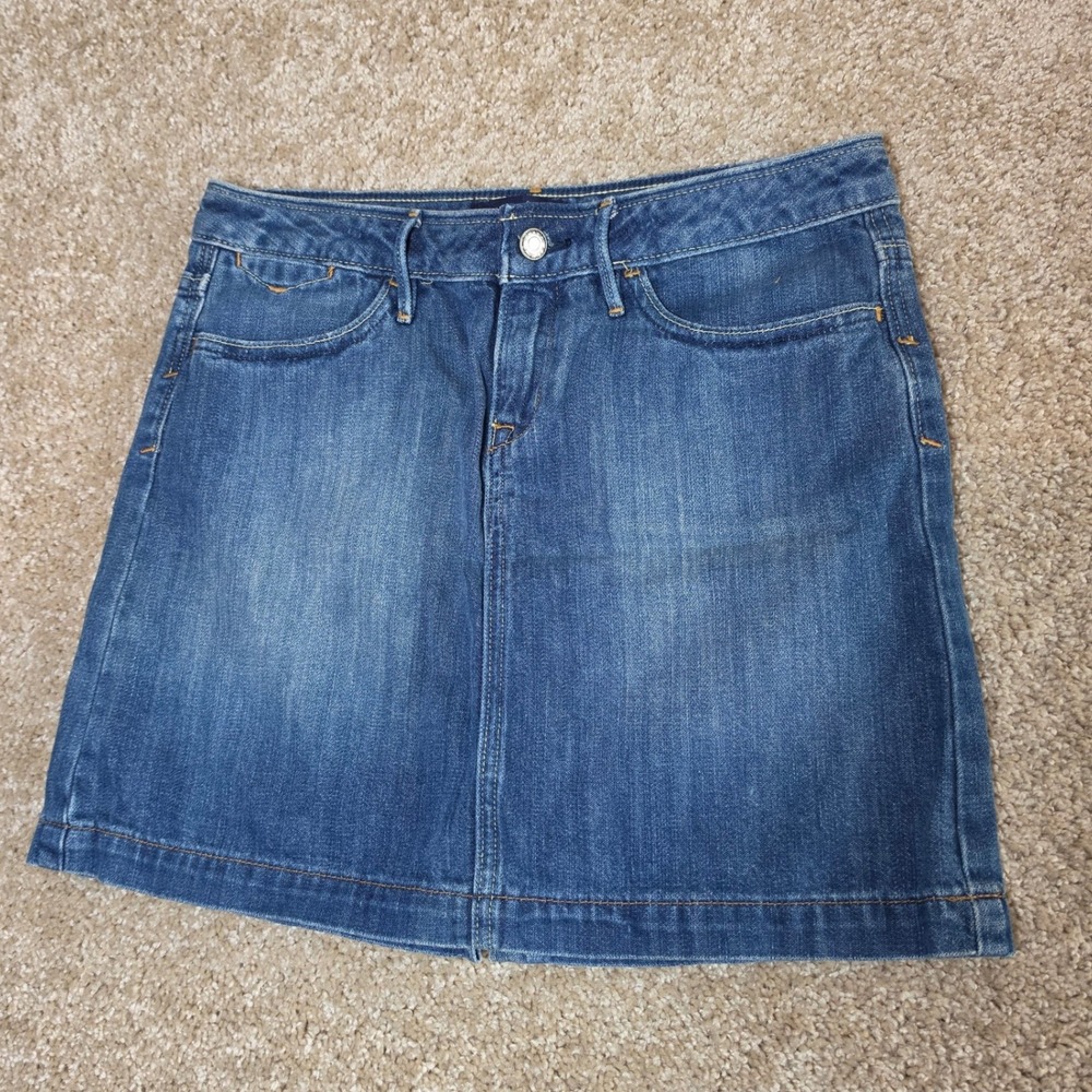 Banana Republic Skirt Denim Mini Medium Wash‎ Blue Cotton Casual Size 4